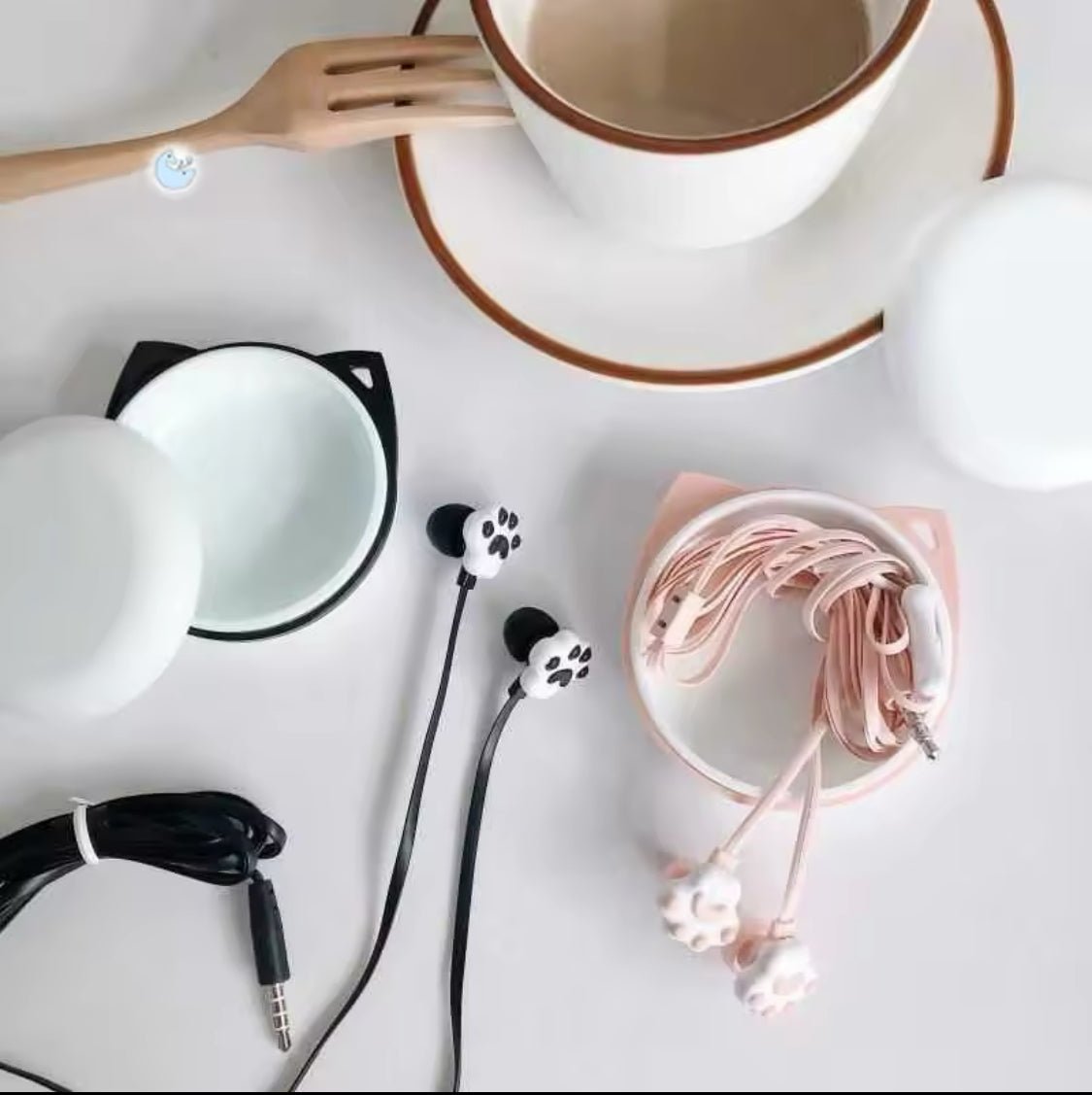 Pawsome Earphones - Always Whiskered