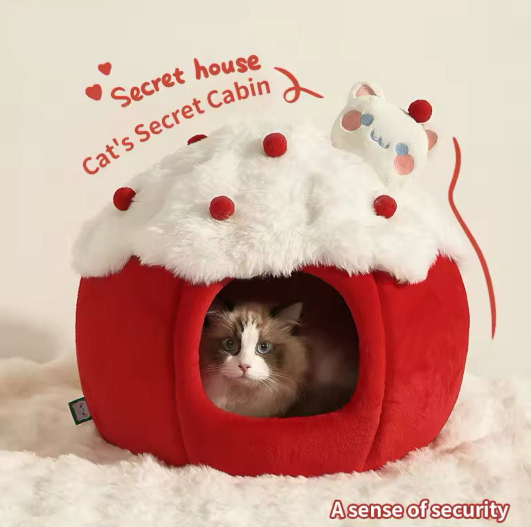 Sweet Cake Pet Bed