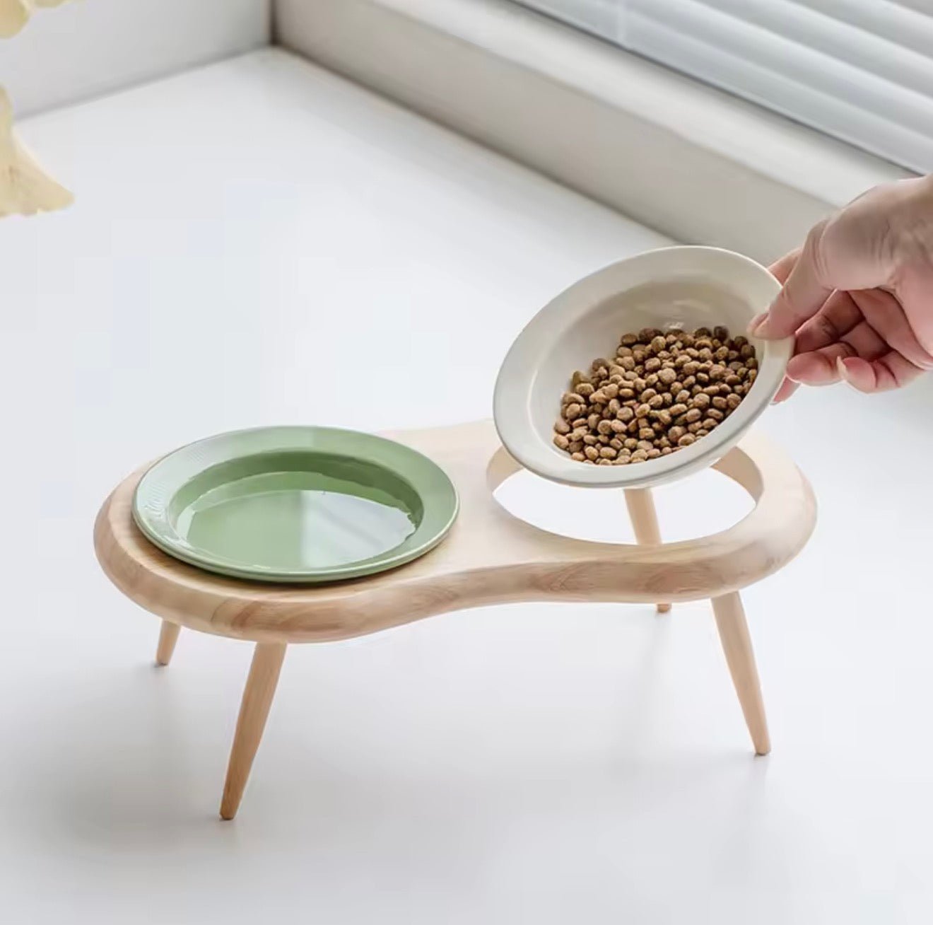 Minimalist Elevated Pet Bowl - Always Whiskered