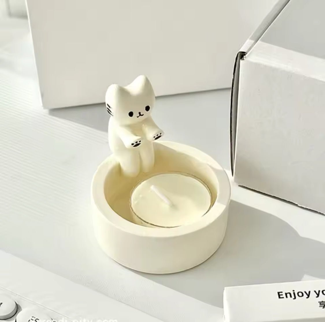 Warm Cat Paws Tealight Candle Holder - Always Whiskered