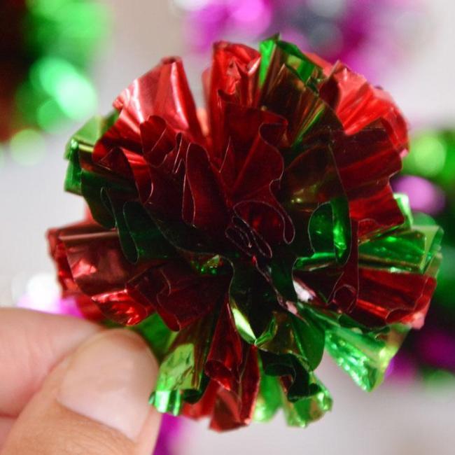 Crinkly Mylar Balls ( 12 pcs ) - Always Whiskered