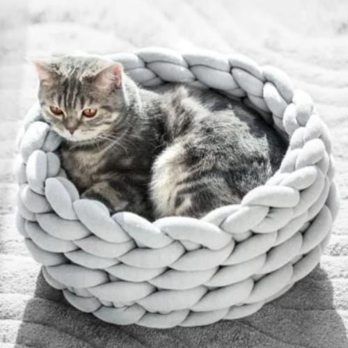 Handmade knitted pet bed - Always Whiskered 