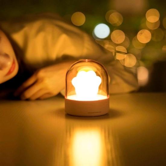 cat paw light - always whiskered