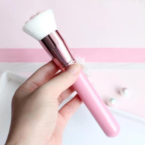 Cat paw makeup brush