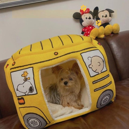 Snoopy school bus pet bed - Always Whiskered