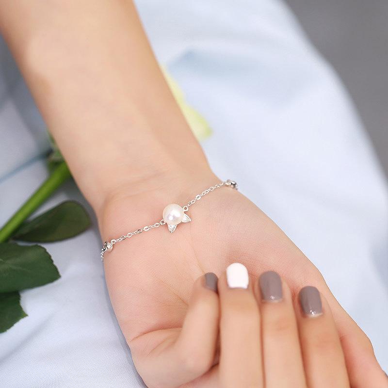 Cat Pearl Bracelet Always Whiskered
