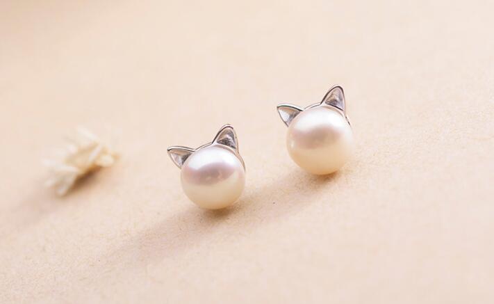Purrfect Pearl Earrings - Always Whiskered 